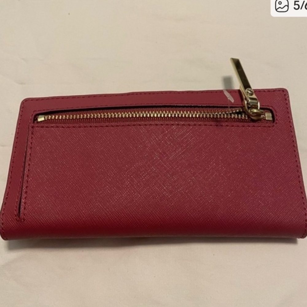 kate spade Vibrant Red Wallet - Picture 3 of 3
